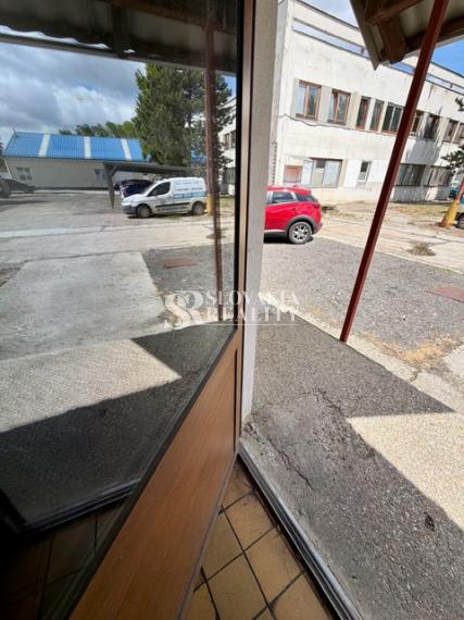 Gastro kuchyňa a sklady 207 m², Nitra – Horné Krškany