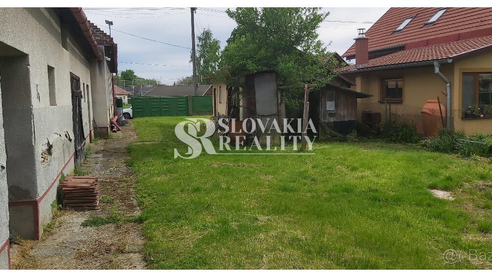 Stavebný pozemok 1 201 m², IS - Horný Oháj