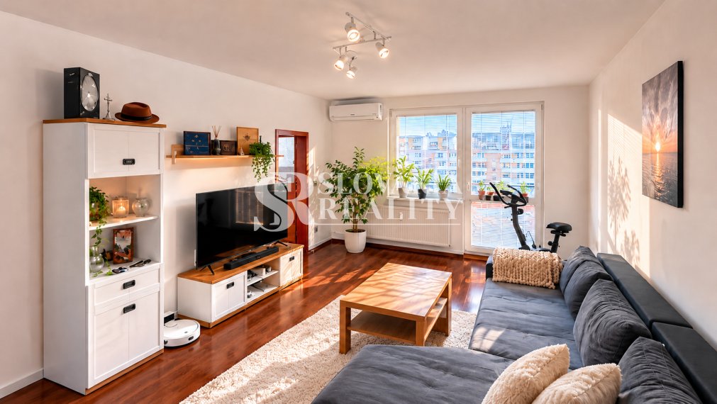 Veľký 2 izb. BYT s balkónom 65m2, 10/11 Nitra -Klokočina