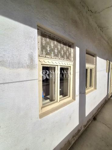 Výnimočný dom s vysokými stropmi a záhradou 1 201 m²
