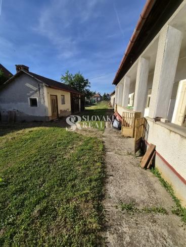 Výnimočný dom s vysokými stropmi a záhradou 1 201 m²