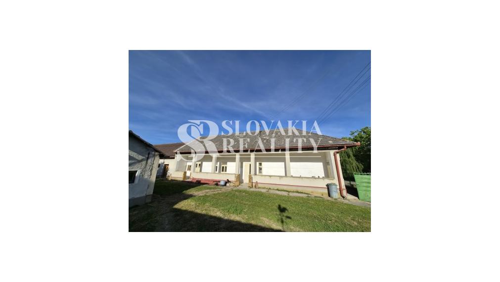 Výnimočný dom s vysokými stropmi a záhradou 1 201 m²