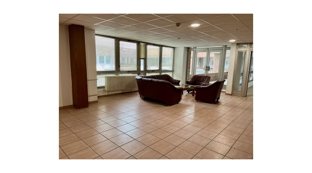 Dvojkancelária na prenájom v úplnom centre mesta, parkovanie