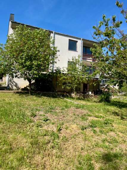 Veľký 8-izbový dom, znalecký posudok na 452.000, Čermáň