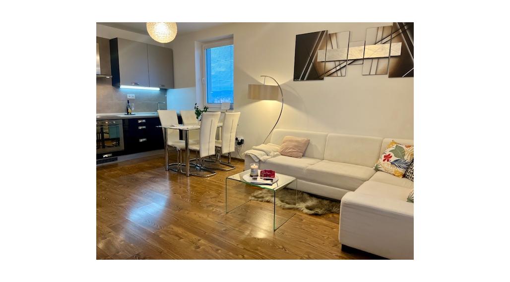 2-izb.byt, energie v cene, 2 parkovacie miesta, internet