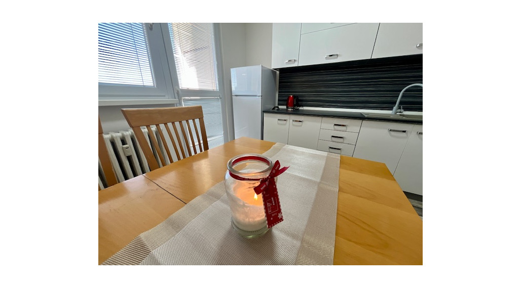 3-izb. byt Klokočina, loggia, čiastočne zariadený, 81 m2