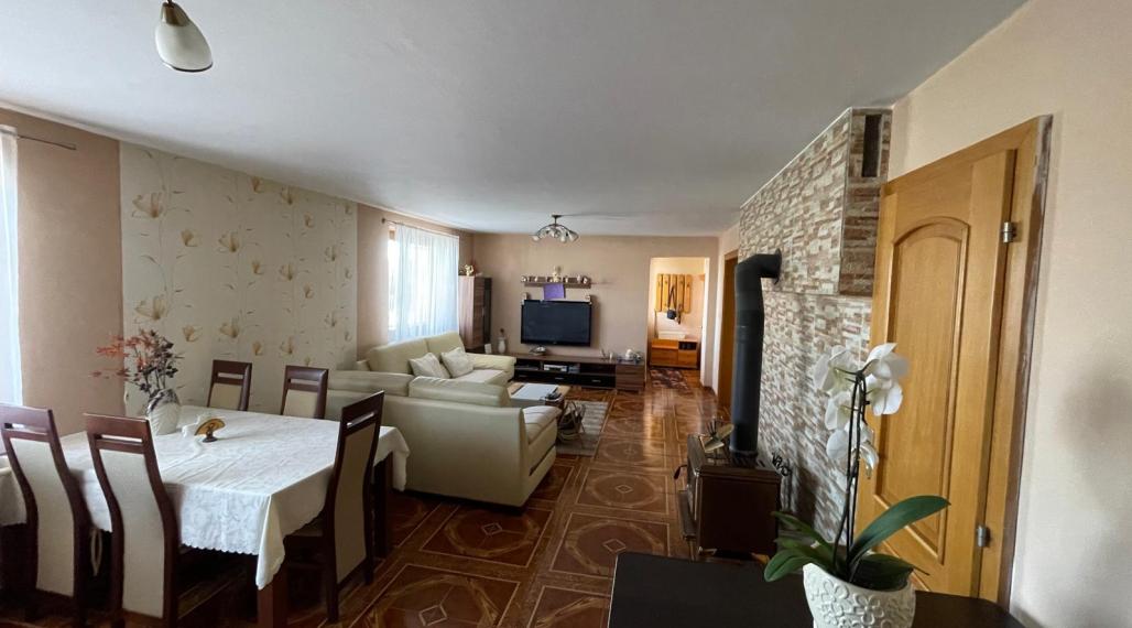 Priestranný RD s terasou v skvelej lokalite Rišňovce