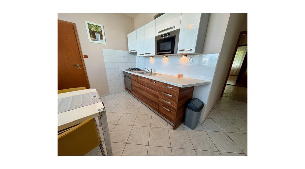 3-izb.byt Čermáň! 84 m², balkón, rekonštrukcia, zariadenie