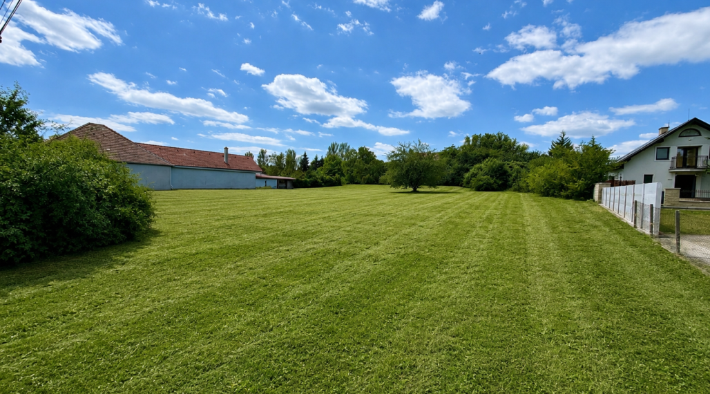 Investičný pozemok v najkrajšej obci na Slovensku 4 459 m²
