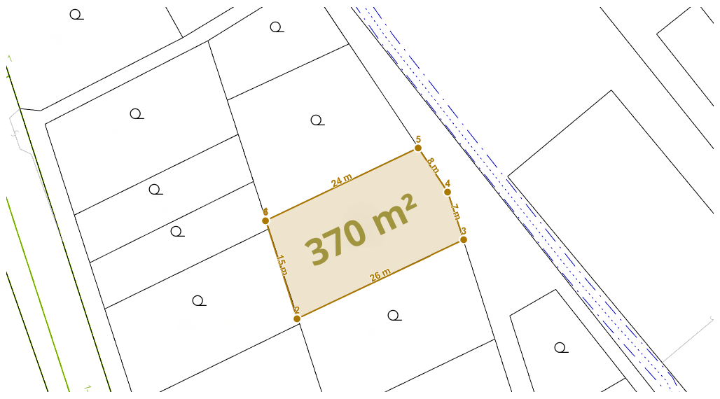 Udržiavaná záhrada s chatkou Horné Krškany – 370 m²