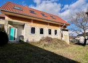 Pozemok s rozostavaným domom so stavebným povolením - 411 m² - fotografia 5