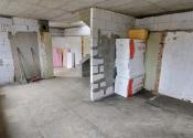 Pozemok s rozostavaným domom so stavebným povolením - 411 m² - fotografia 11