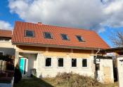 Pozemok s rozostavaným domom so stavebným povolením - 411 m² - fotografia 14