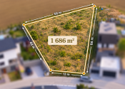 Krásny pozemok s panoramatickým výhľadom na Zobor 1 686 m² - fotografia 1