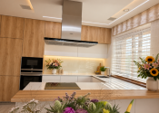 INTELIGENTNÝ 5-IZB. BUNGALOV - 1 316 m² FITNESS, DVOJGARÁŽ - fotografia 14