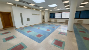Centrum mesta, parkovanie, klimatizácia, od 30 do 120m2 - fotografia 7