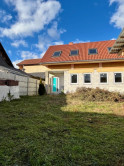 Pozemok s rozostavaným domom so stavebným povolením - 411 m² - fotografia 12