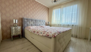 Priestranný 4-izbový byt s balkónom a komorou ul. Mikovíniho - fotografia 17