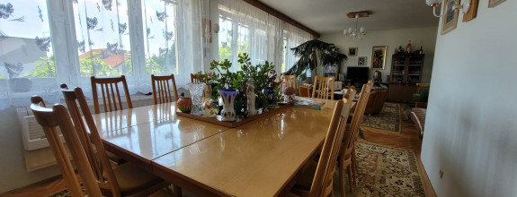 6-izb.RD, Nitra-Zobor, 980 m2 pozemok, garáž