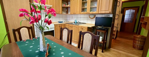 Priestranný 3-izbový byt s balkónom na Alexyho ulici