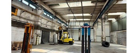Prenájom haly 700 m² so žeriavmi Nitra – Krškany