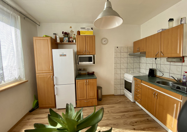 REZERVOVANÝ Zariadený 1 izbový byt s balkónom, sídlisko Klokočina, Novomeského ulica