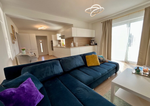 Útulný 3-izb. domček, Sľažany, 10,7á záhrada, zariadený