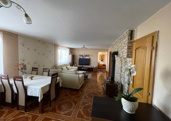 Priestranný RD s terasou v skvelej lokalite Rišňovce