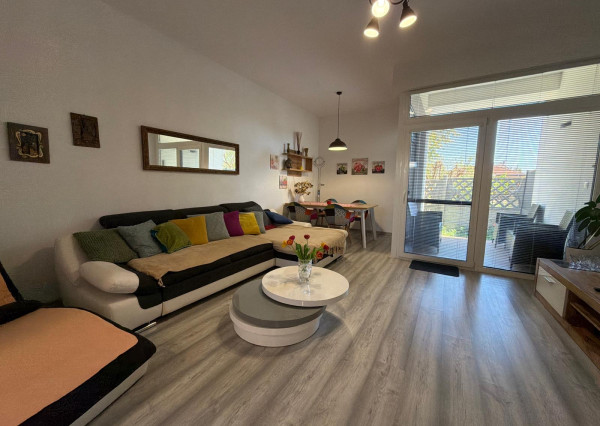 Moderne zariadený 3-izb. rodinný dom s terasou Ivanka pri NR