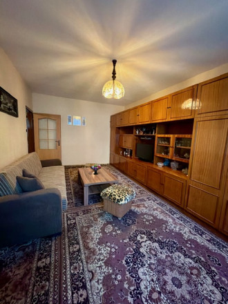 VEĽKÝ 3 izb.byt Alexyho ulica, VYPRATANÝ, balkón, pivnica - fotografia 8
