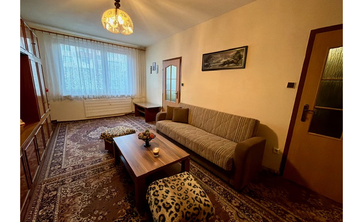 VEĽKÝ 3 izb.byt Alexyho ulica, VYPRATANÝ, balkón, pivnica - fotografia 3