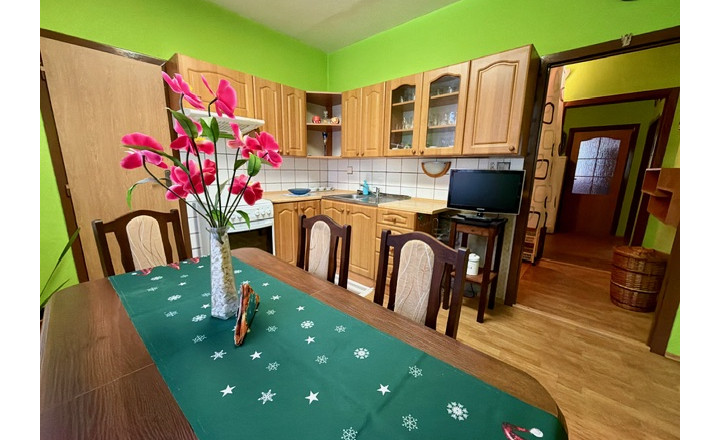 VEĽKÝ 3 izb.byt Alexyho ulica, VYPRATANÝ, balkón, pivnica - fotografia 1