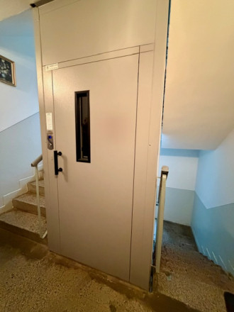 VEĽKÝ 3 izb.byt Alexyho ulica, VYPRATANÝ, balkón, pivnica - fotografia 33