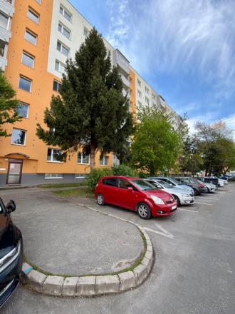 REZERVOVANÝ! 3-izb.byt Čermáň! 84 m², balkón - fotografia 17