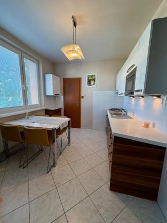 REZERVOVANÝ! 3-izb.byt Čermáň! 84 m², balkón - fotografia 9