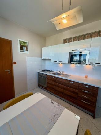 REZERVOVANÝ! 3-izb.byt Čermáň! 84 m², balkón - fotografia 13