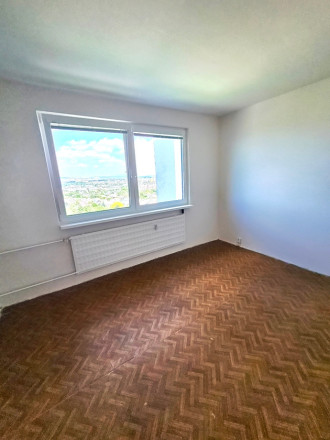 3izb. byt 78 m², samostané izb, lodžia z kuchyne, Zvolenská - fotografia 24