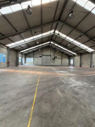 Prenájom haly 700 m² s rampou Nitra – Cabaj - fotografia 4