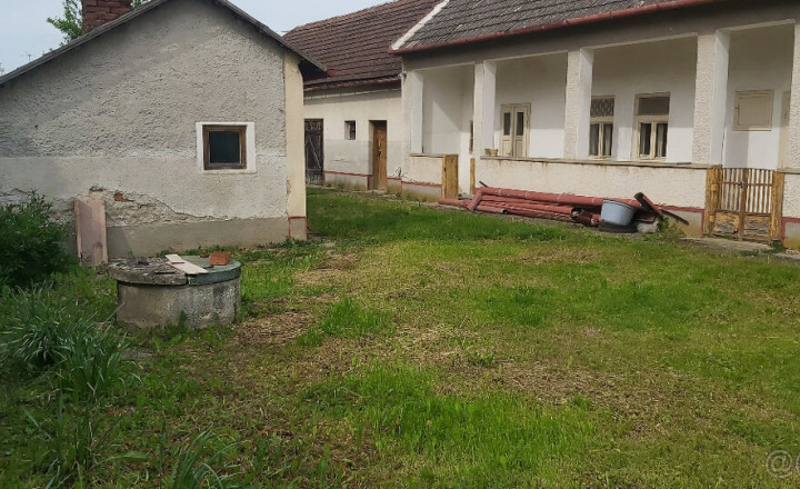 REZERVOVANÝ! Stavebný pozemok 1 201 m², IS - Horný Oháj - fotografia 3