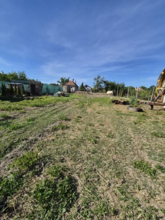 REZERVOVANÝ! Stavebný pozemok 1 201 m², IS - Horný Oháj - fotografia 7