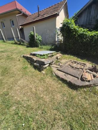 Slnečný pozemok, 14 árov, IS pred pozemkom, studňa - fotografia 6