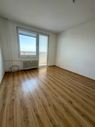 Chrenová! Veľký 3-izbový byt s balkónom | 80 m² | - fotografia 1