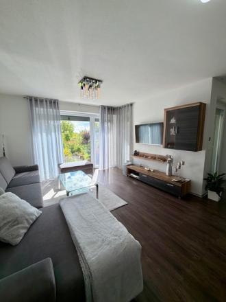 4-izb. RD s garážou, terasou a krásnou záhradou na Chrenovej - fotografia 33