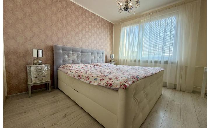 Priestranný 4-izbový byt s balkónom a komorou ul. Mikovíniho - fotografia 16