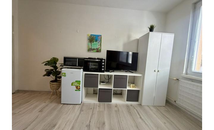 Útulná garsónka 20 m² s TV a internetom, Jurkovičova ul. - fotografia 5