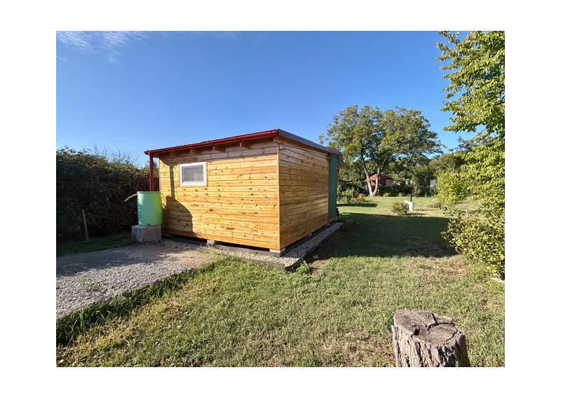 ZÁHRADKA S CHATKOU, suchým WC, kôlničkou, Krškany, 369 m²