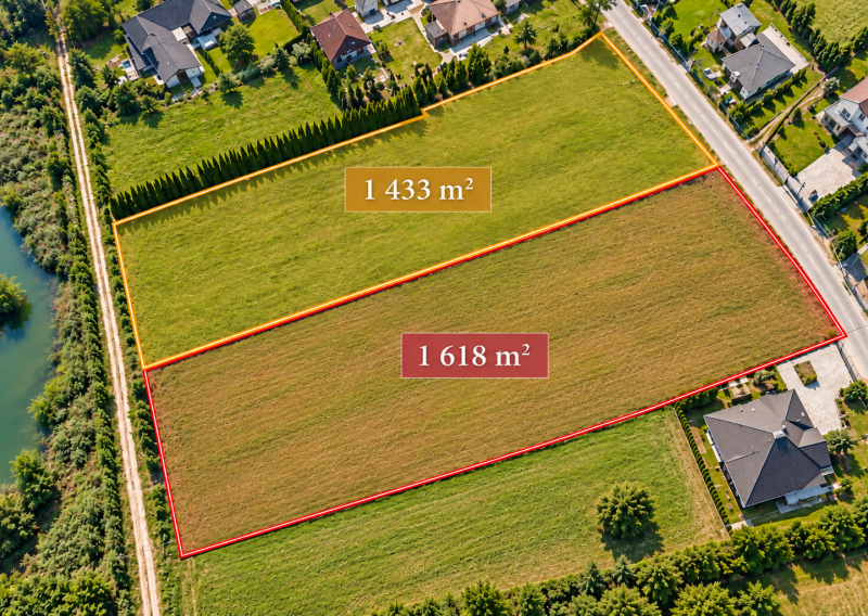 Veľký stavebný pozemok 1 433 m² alebo 1 618 m² Svätoplukovo